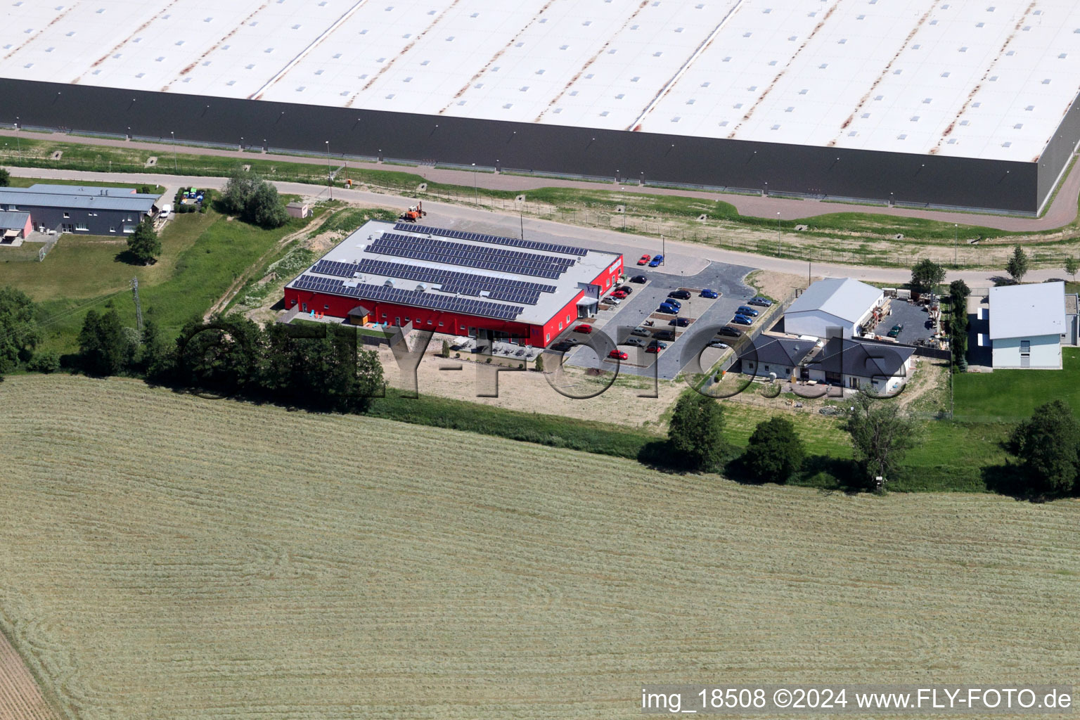 Vue oblique de Univers de remise en forme de Bienwald à le quartier Minderslachen in Kandel dans le département Rhénanie-Palatinat, Allemagne