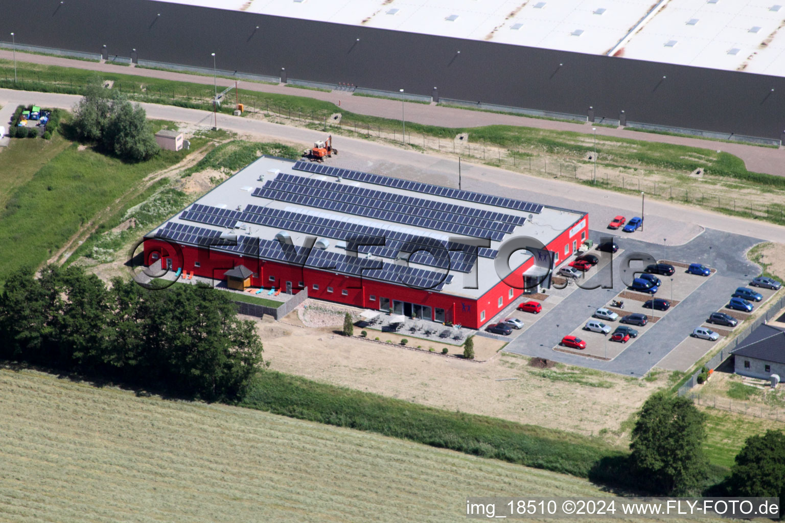 Univers de remise en forme de Bienwald à le quartier Minderslachen in Kandel dans le département Rhénanie-Palatinat, Allemagne d'en haut