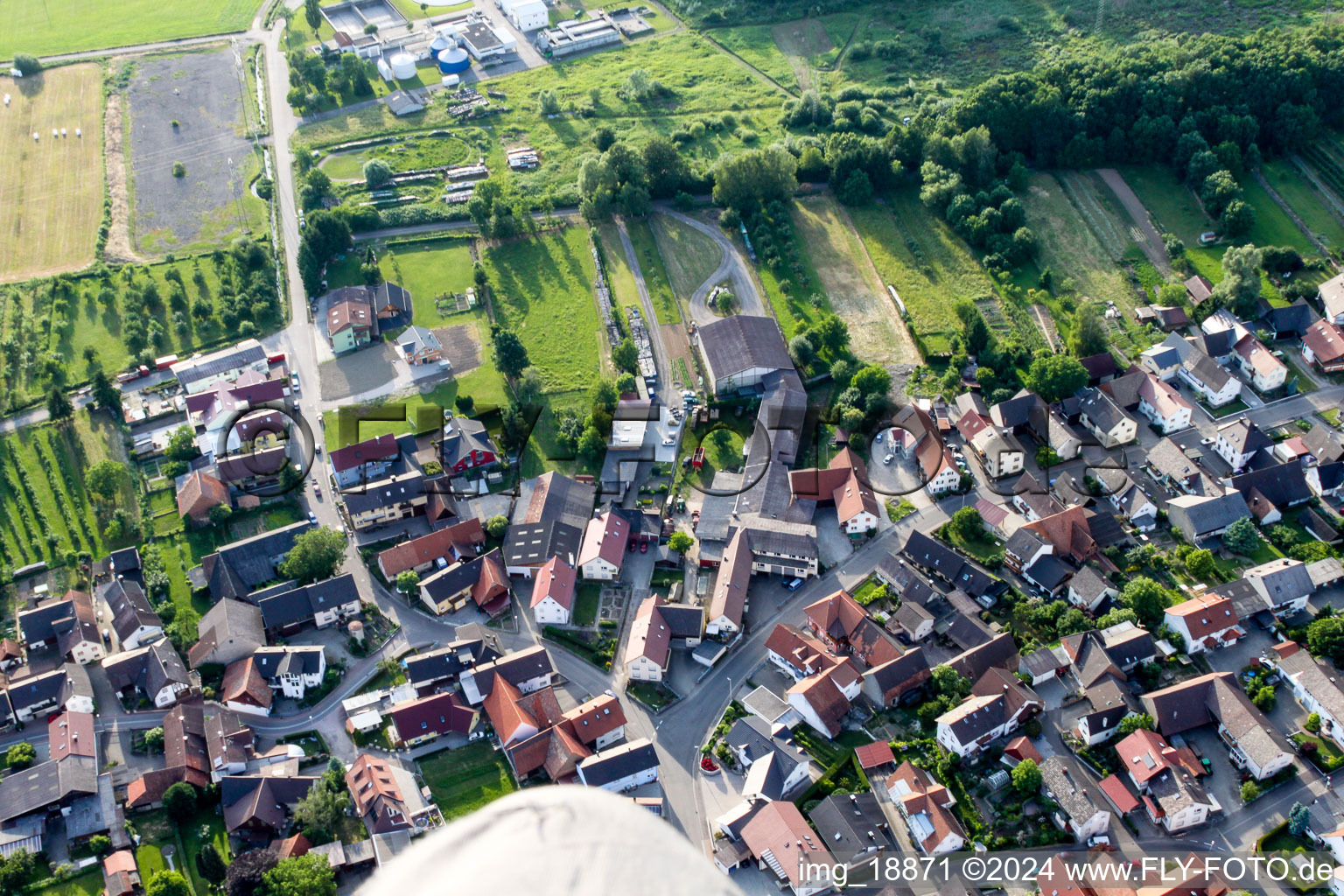 Vue aérienne de Mattenstr à le quartier Urloffen in Appenweier dans le département Bade-Wurtemberg, Allemagne