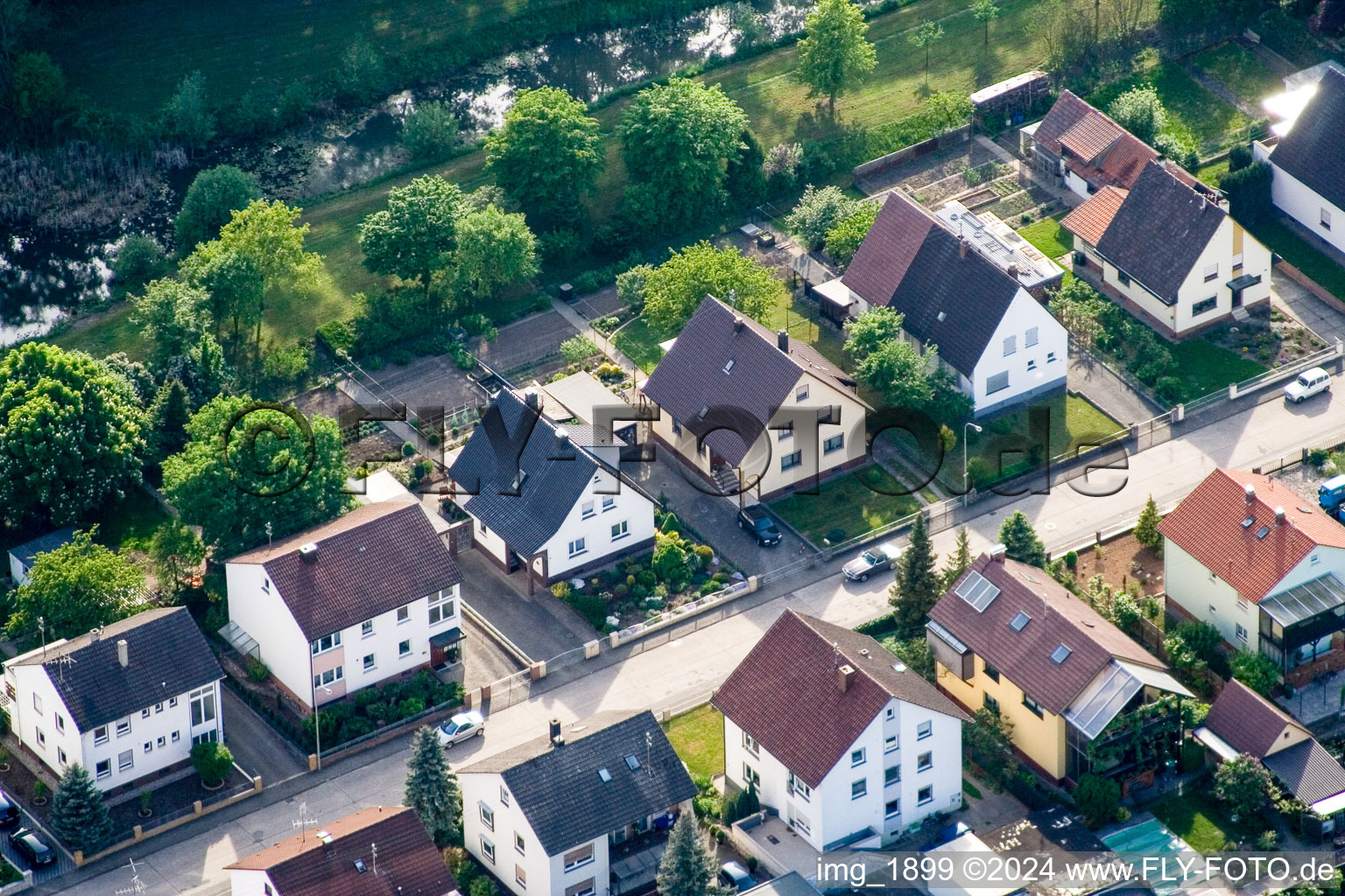 Elsässerstr à Kandel dans le département Rhénanie-Palatinat, Allemagne vue du ciel