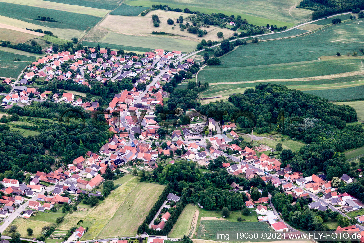 Neewiller-près-Lauterbourg dans le département Bas Rhin, France vue d'en haut