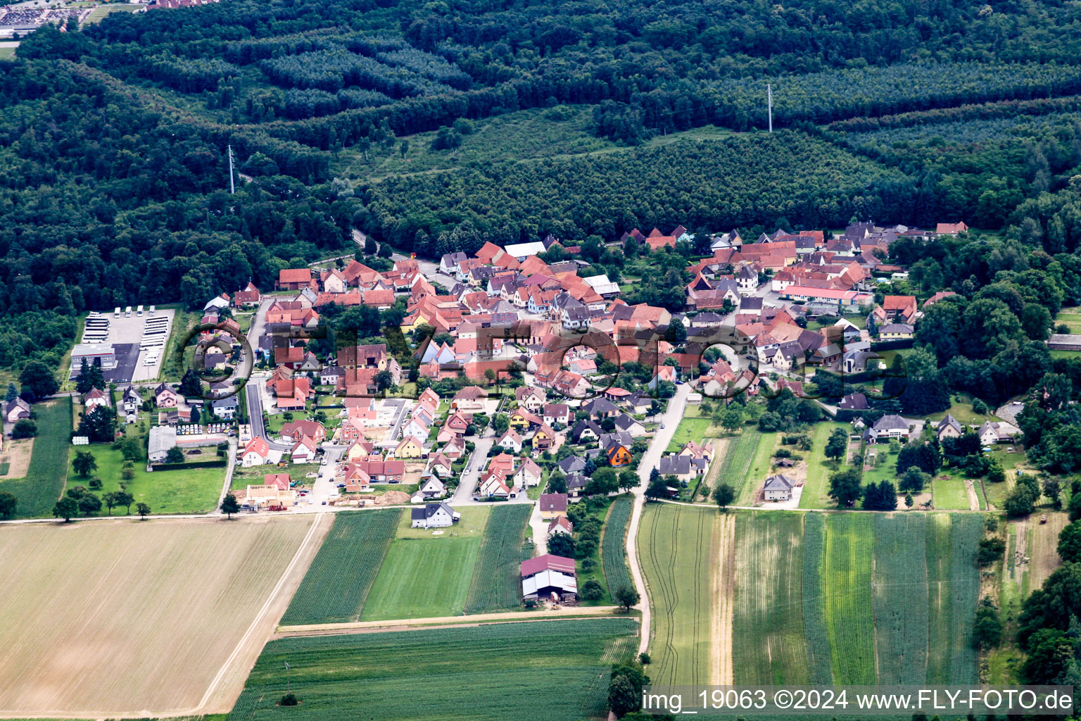 Schaffhouse-près-Seltz dans le département Bas Rhin, France d'en haut