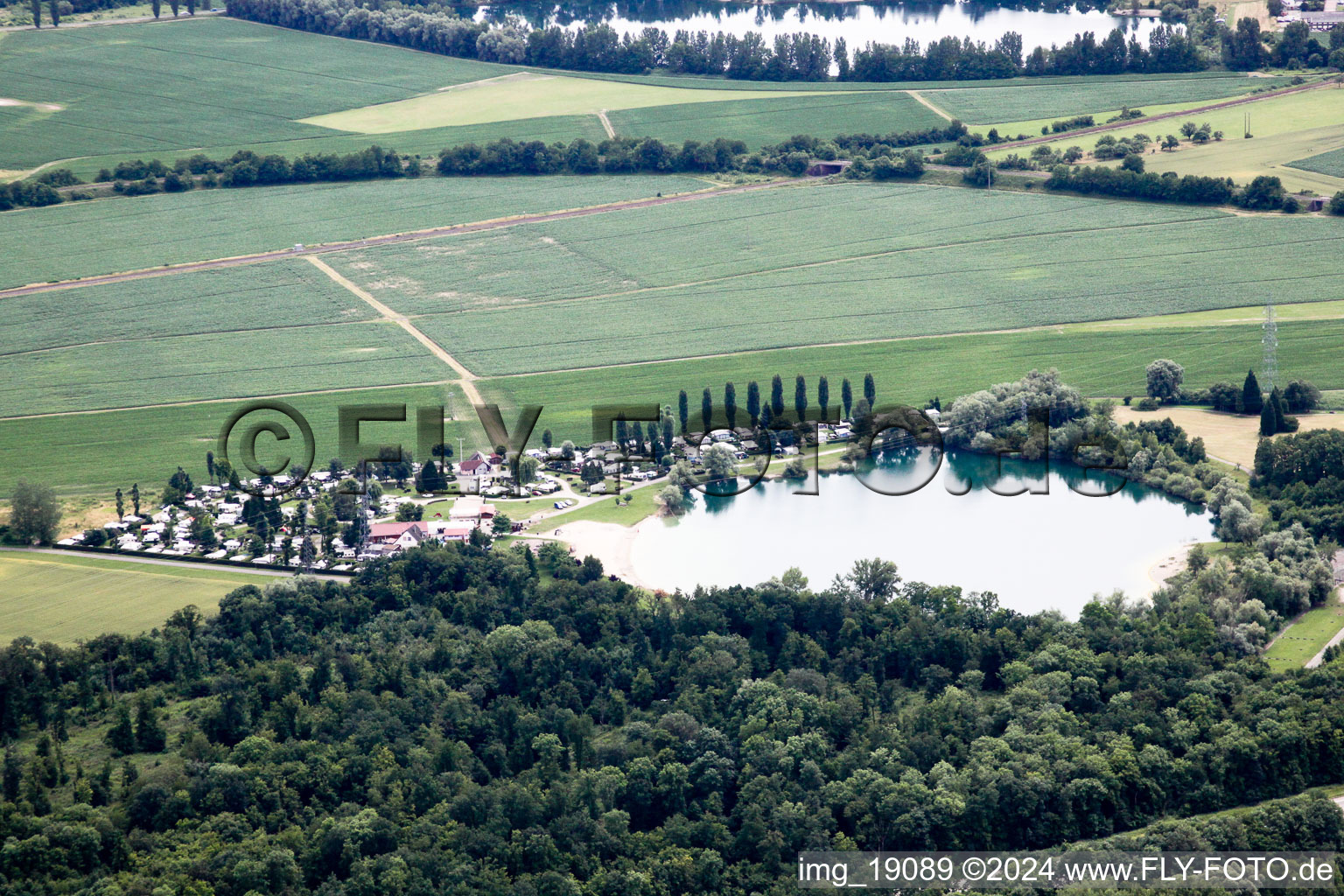 Vue oblique de Leutenheim dans le département Bas Rhin, France