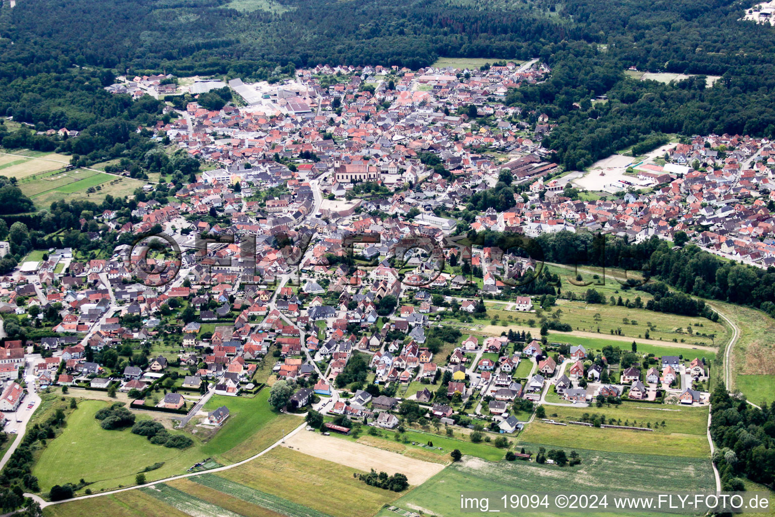 Photographie aérienne de Soufflenheim dans le département Bas Rhin, France