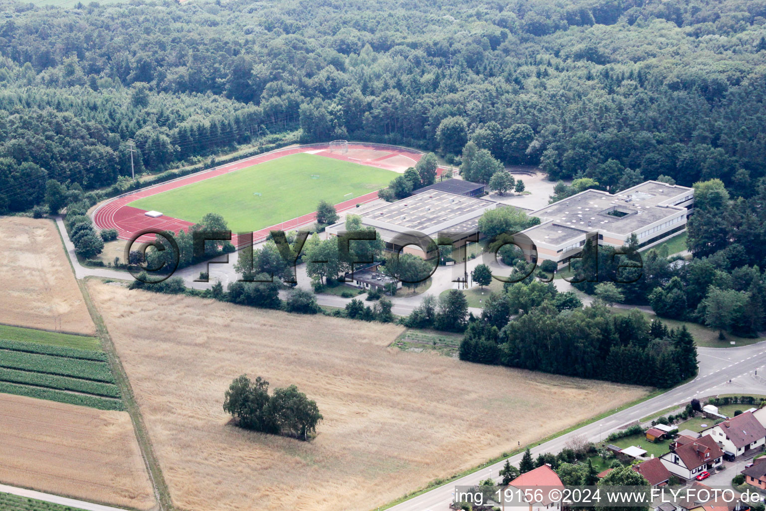 École des bains romains à Rheinzabern dans le département Rhénanie-Palatinat, Allemagne hors des airs