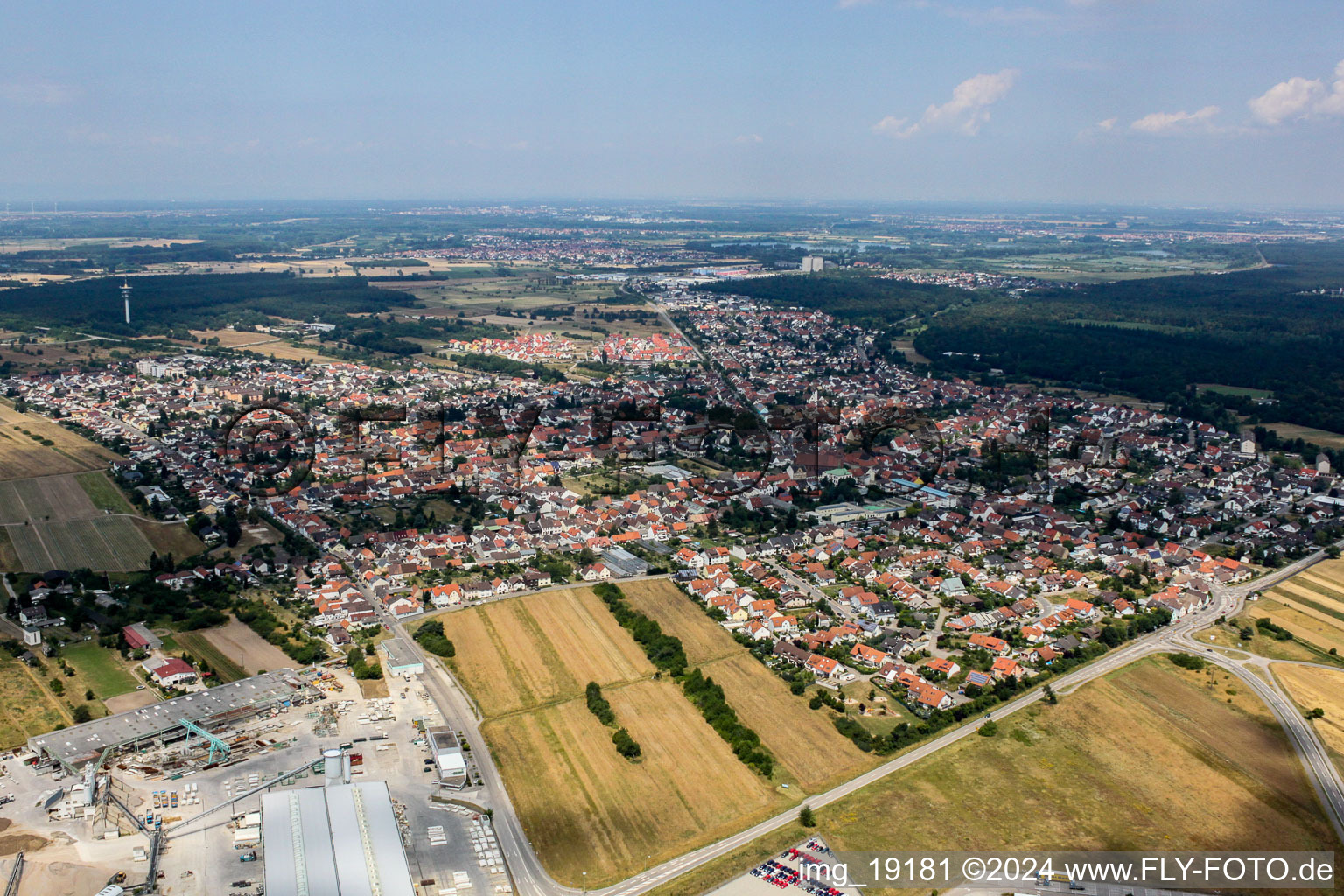 Vue aérienne de Quartier Wiesental in Waghäusel dans le département Bade-Wurtemberg, Allemagne