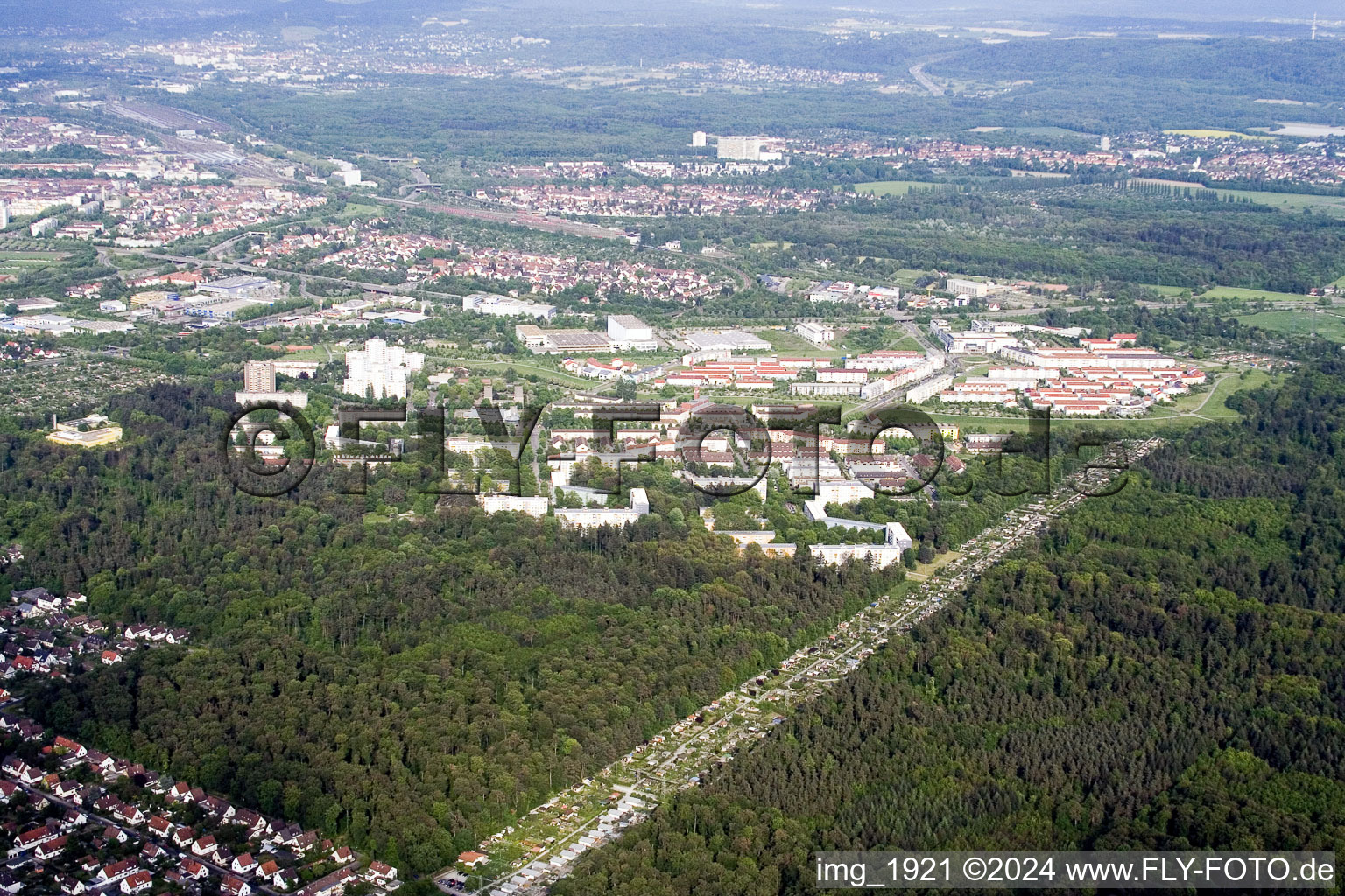 Quartier Oberreut in Karlsruhe dans le département Bade-Wurtemberg, Allemagne vue du ciel