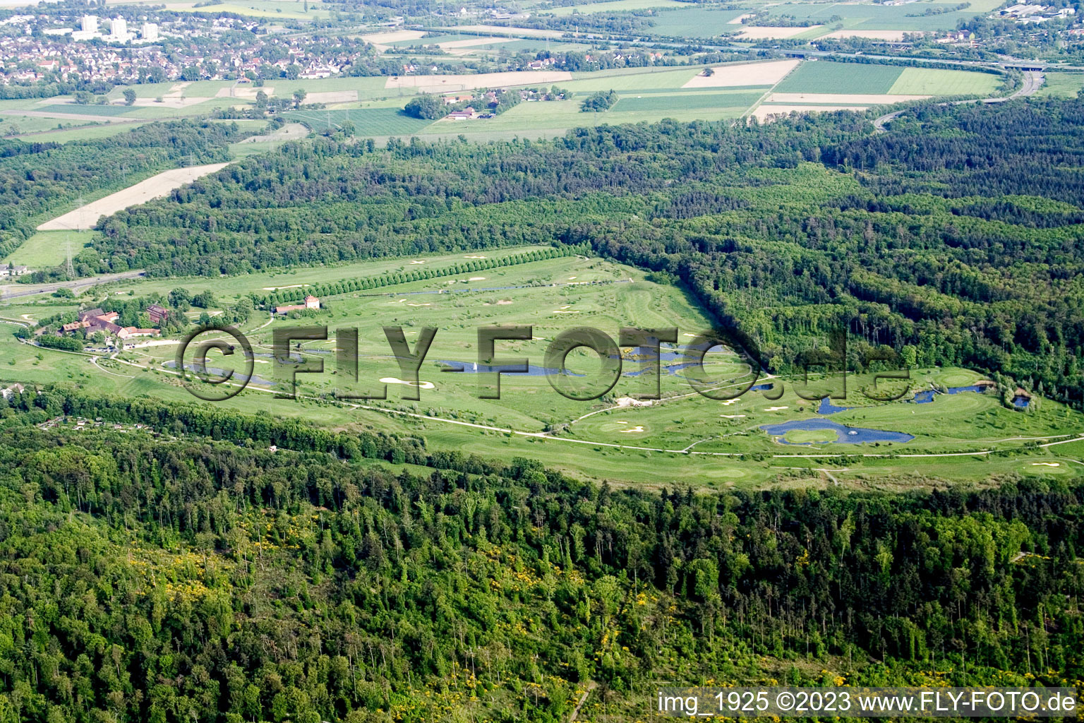 Vue aérienne de Terrain de golf Gut Scheibenhard à le quartier Beiertheim-Bulach in Karlsruhe dans le département Bade-Wurtemberg, Allemagne
