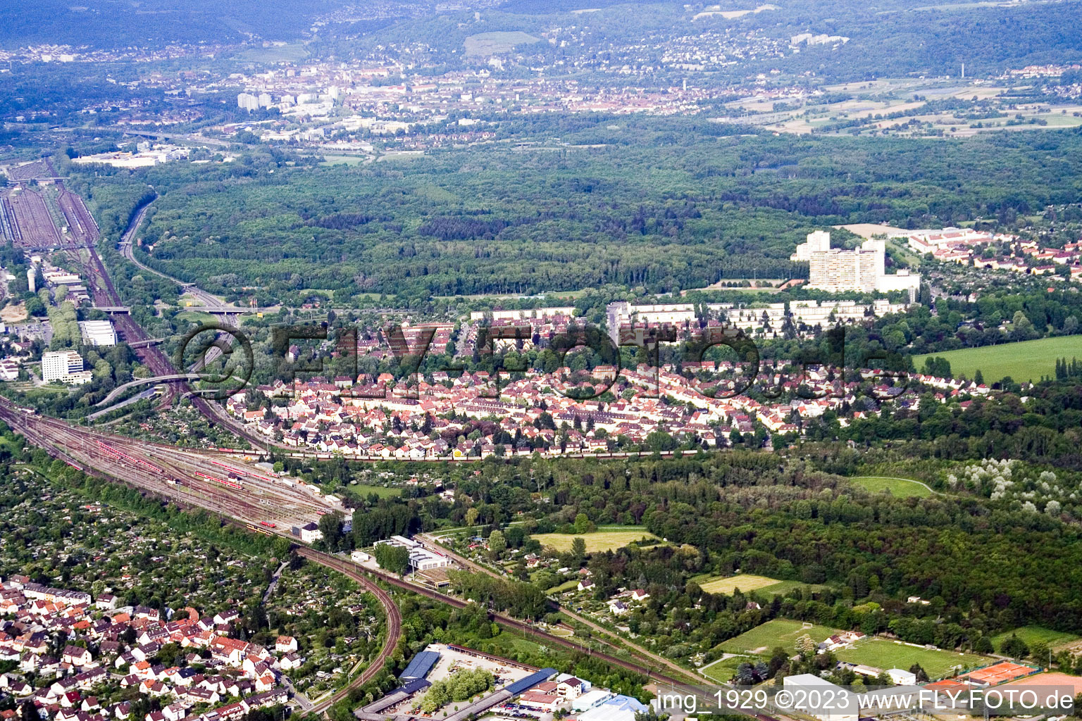 Vue aérienne de Dammerstock à le quartier Weiherfeld-Dammerstock in Karlsruhe dans le département Bade-Wurtemberg, Allemagne