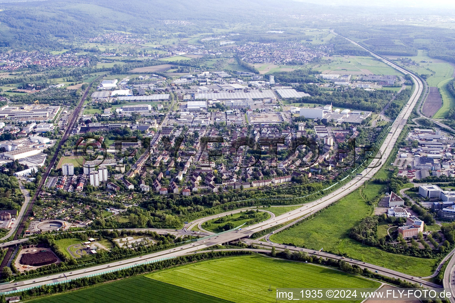 Image drone de Ettlingen dans le département Bade-Wurtemberg, Allemagne