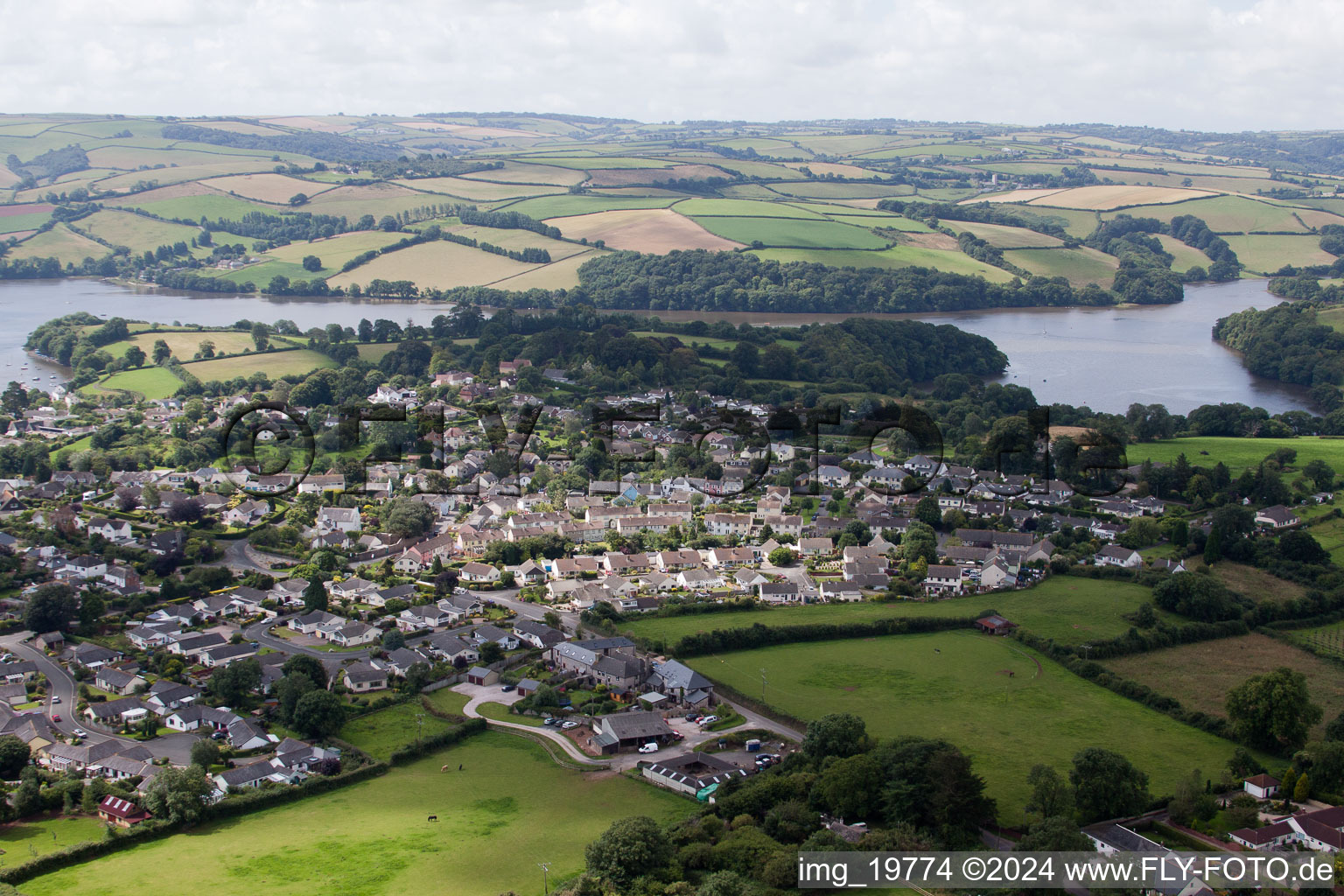 Vue oblique de Totnes dans le département Angleterre, Grande Bretagne