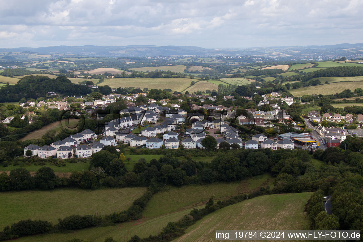 Marldon dans le département Angleterre, Grande Bretagne vu d'un drone