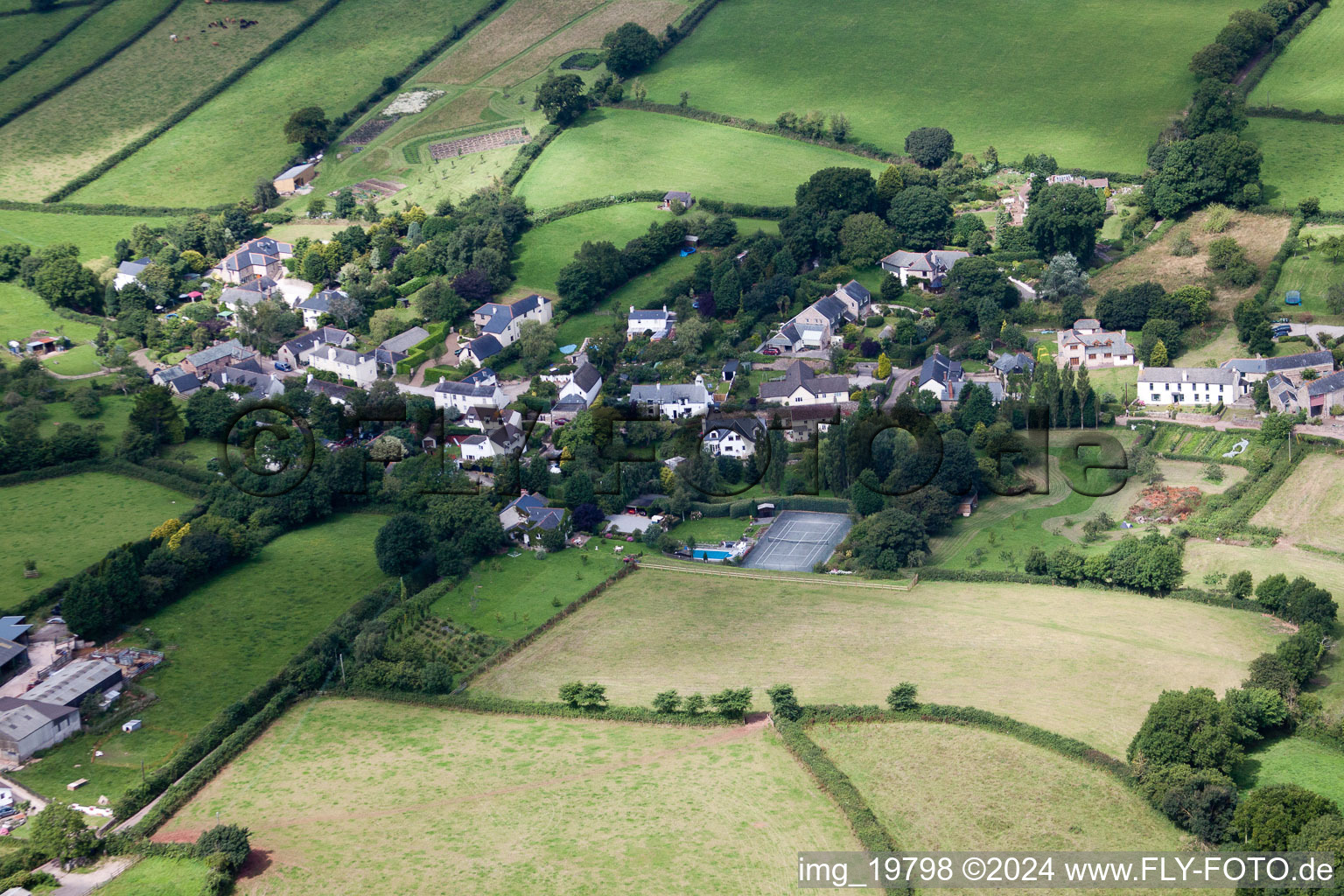 Vue aérienne de Kingskerswell dans le département Angleterre, Grande Bretagne