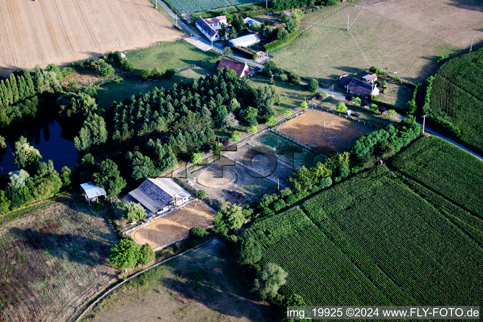 Dollon dans le département Sarthe, France hors des airs