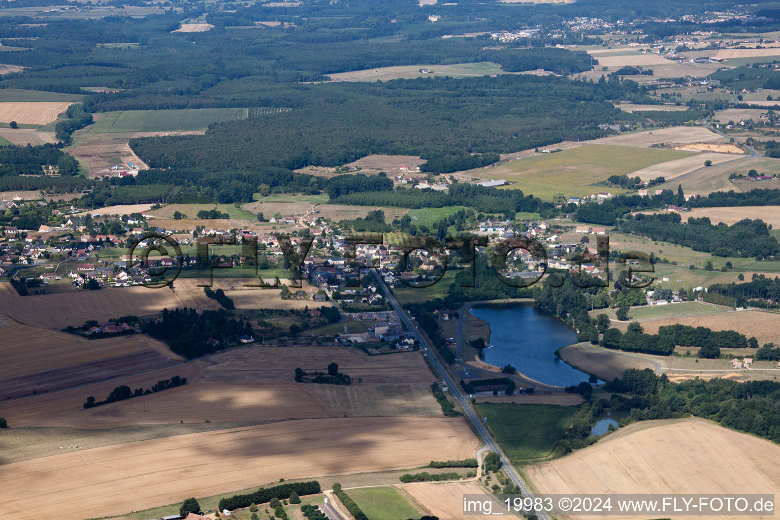 Photographie aérienne de Lavaré dans le département Sarthe, France