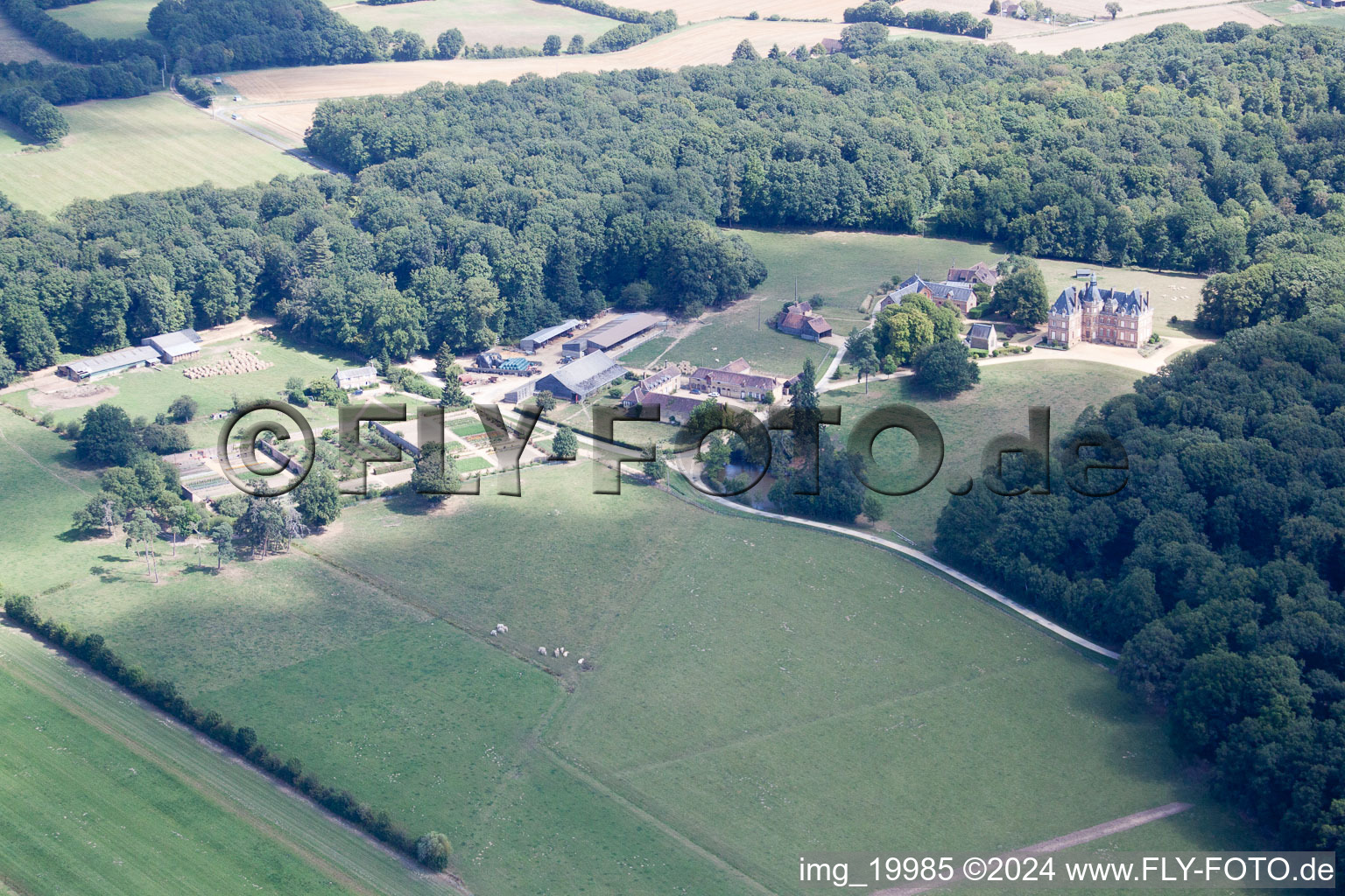 Vue aérienne de Vibraye dans le département Sarthe, France