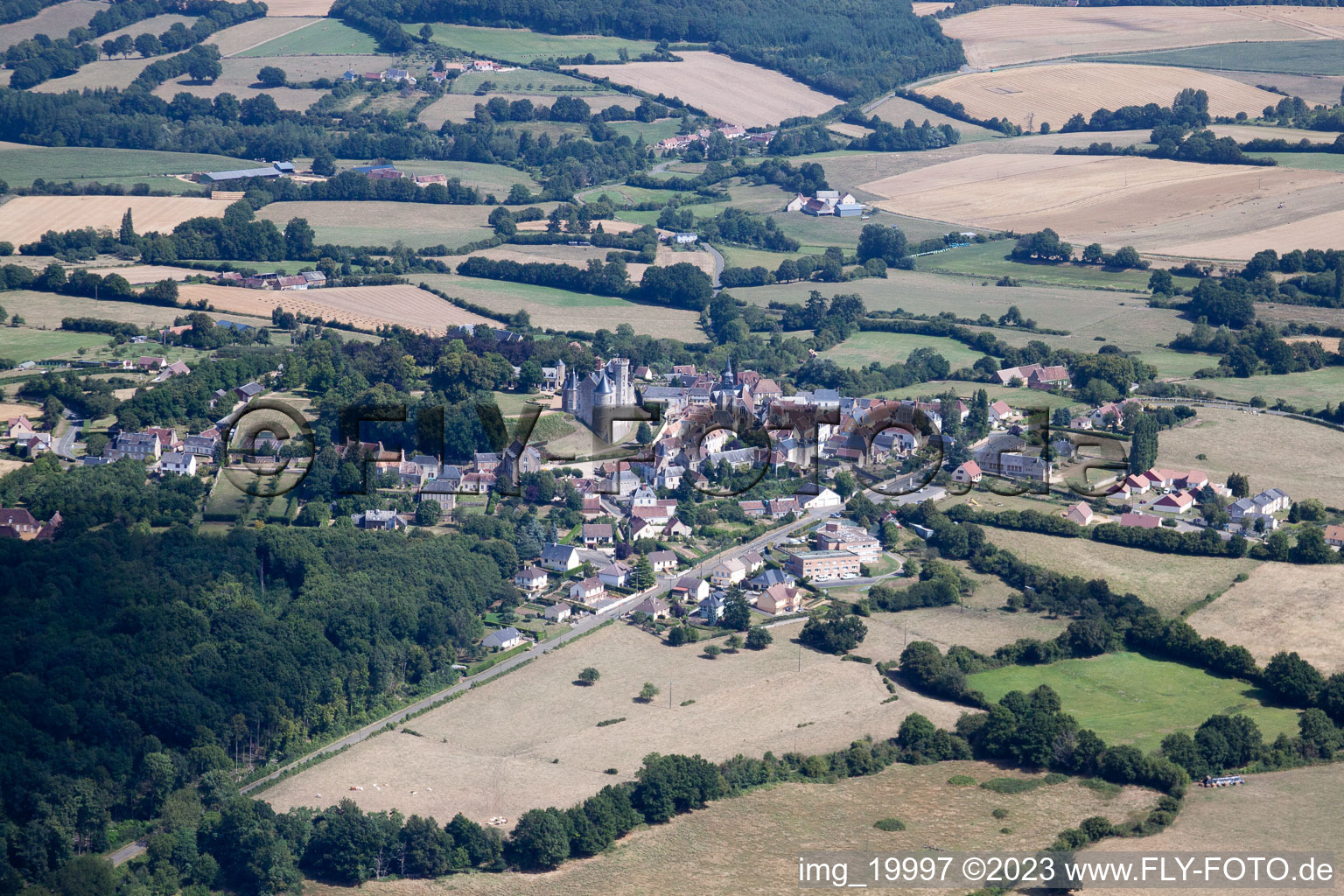 Vue aérienne de Montmirail dans le département Sarthe, France