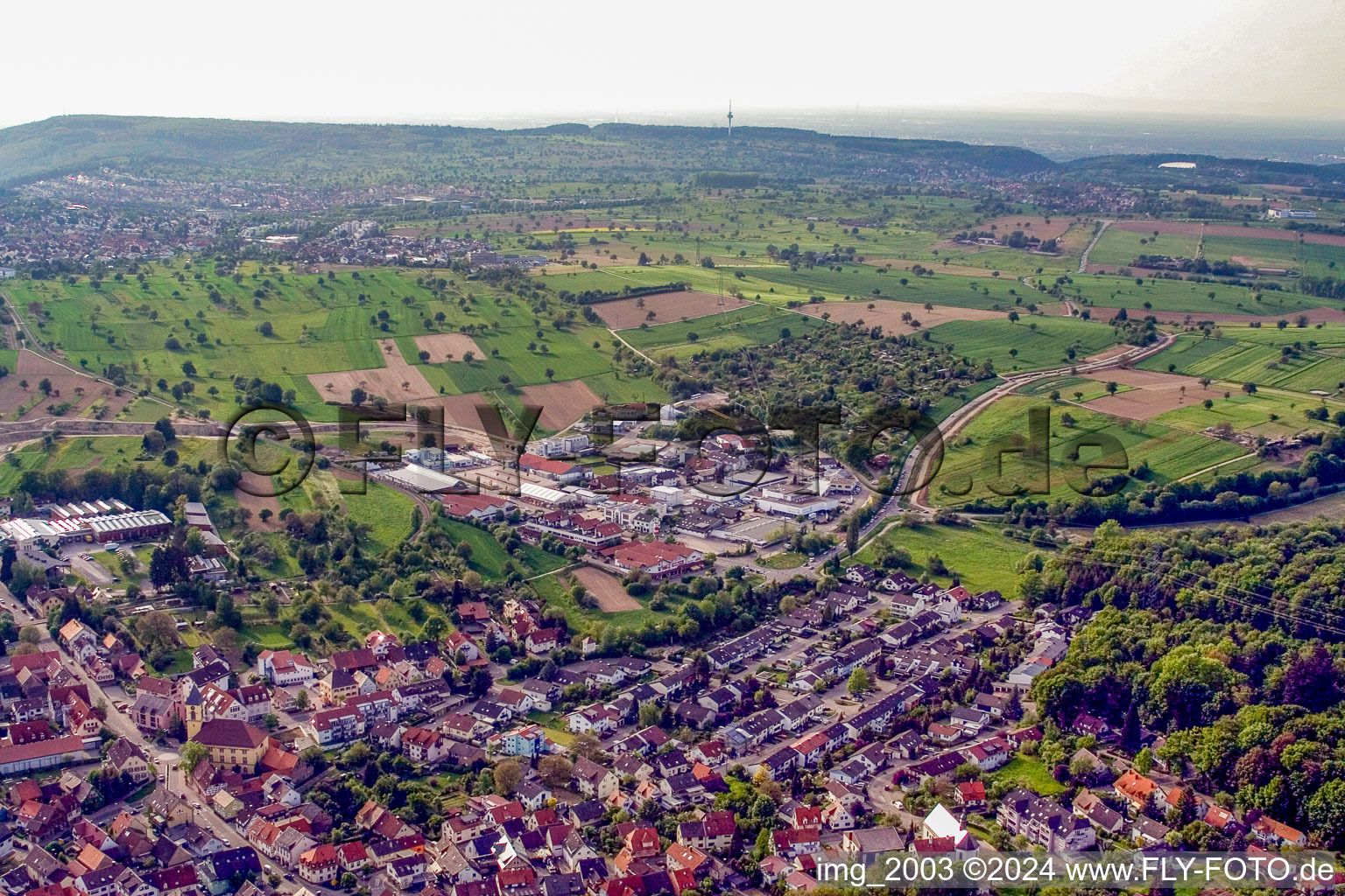 Vue oblique de Quartier Langensteinbach in Karlsbad dans le département Bade-Wurtemberg, Allemagne