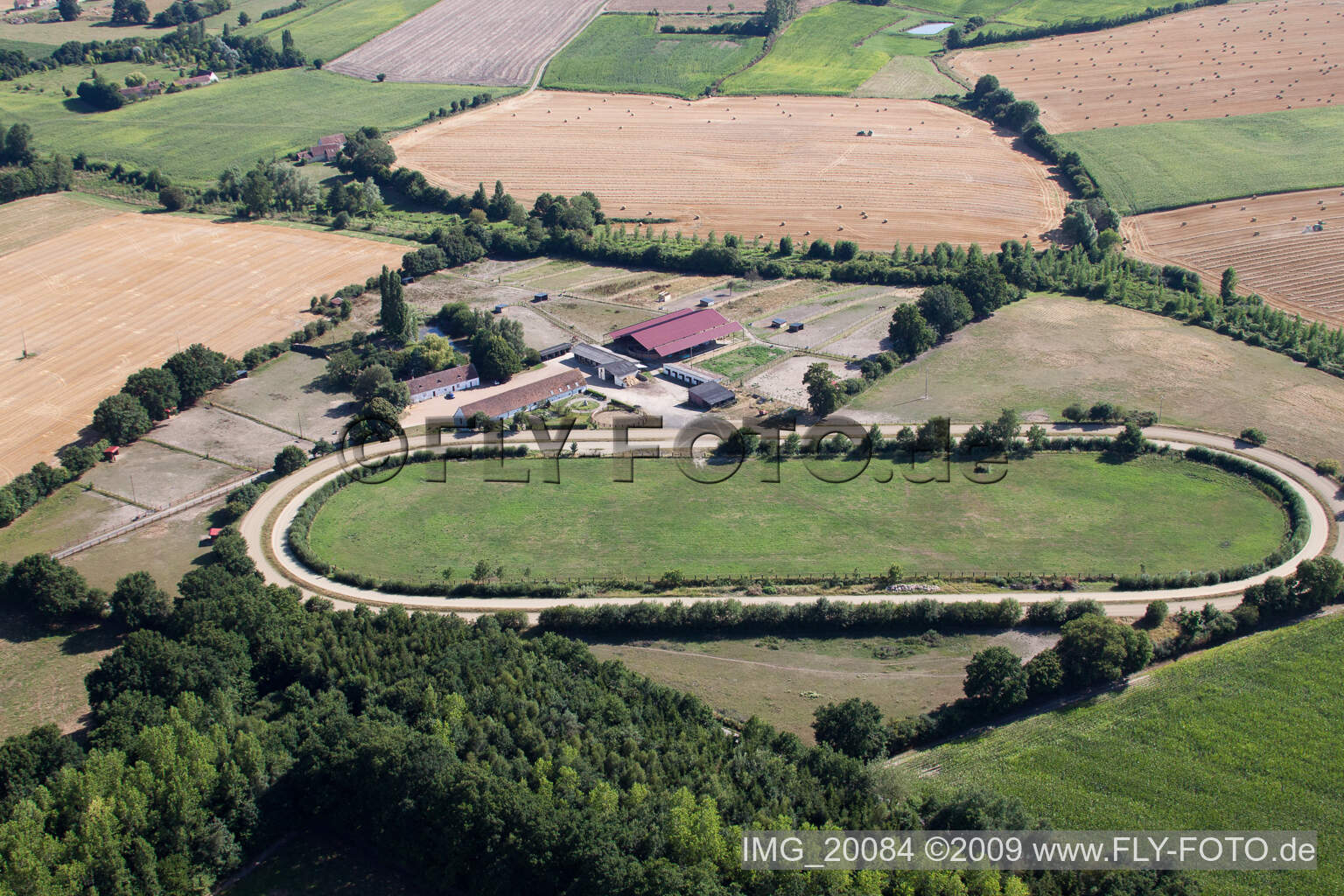 Photographie aérienne de Lamnay dans le département Sarthe, France