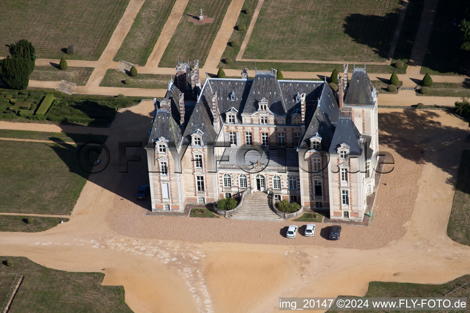 Vue aérienne de Château de la Pierre, Coudrecieux, Sarthe, FR à Coudrecieux dans le département Sarthe, France