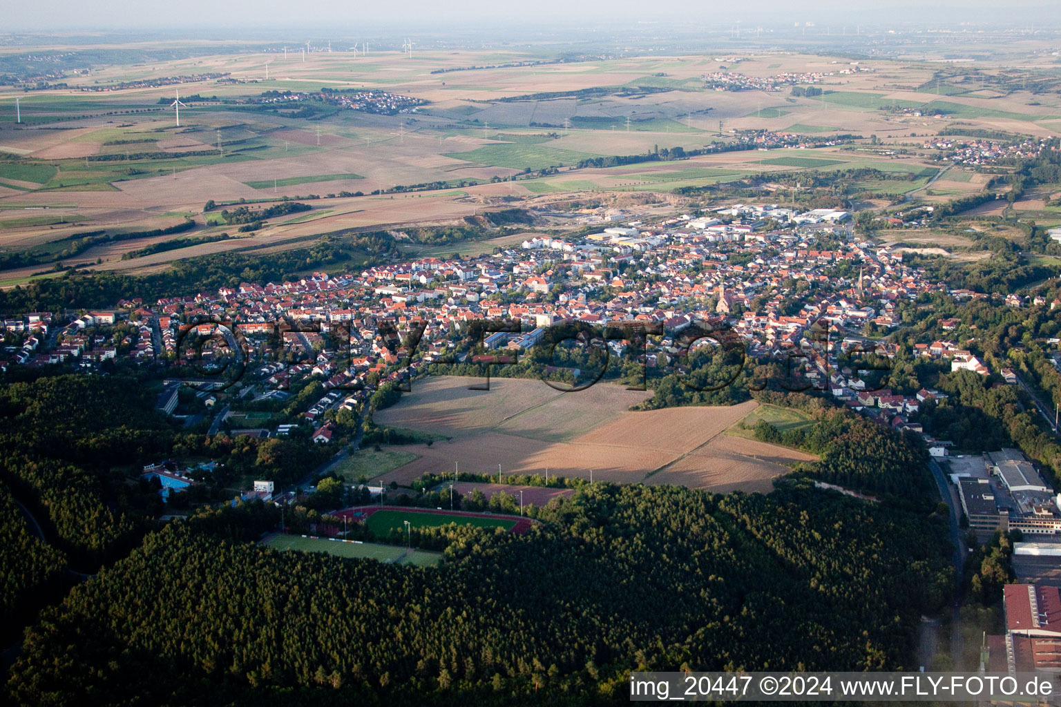 Eisenberg dans le département Rhénanie-Palatinat, Allemagne vue d'en haut