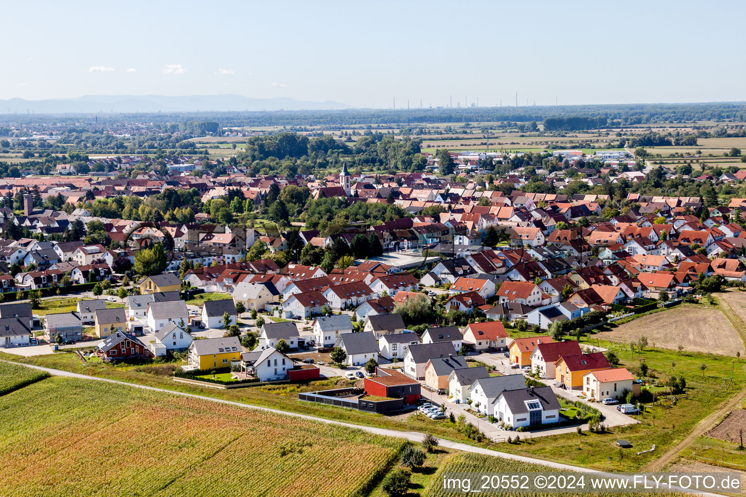 Vue aérienne de Dans le quartier Liedolsheim à Dettenheim à Liedolsheim dans le département Bade-Wurtemberg, Allemagne