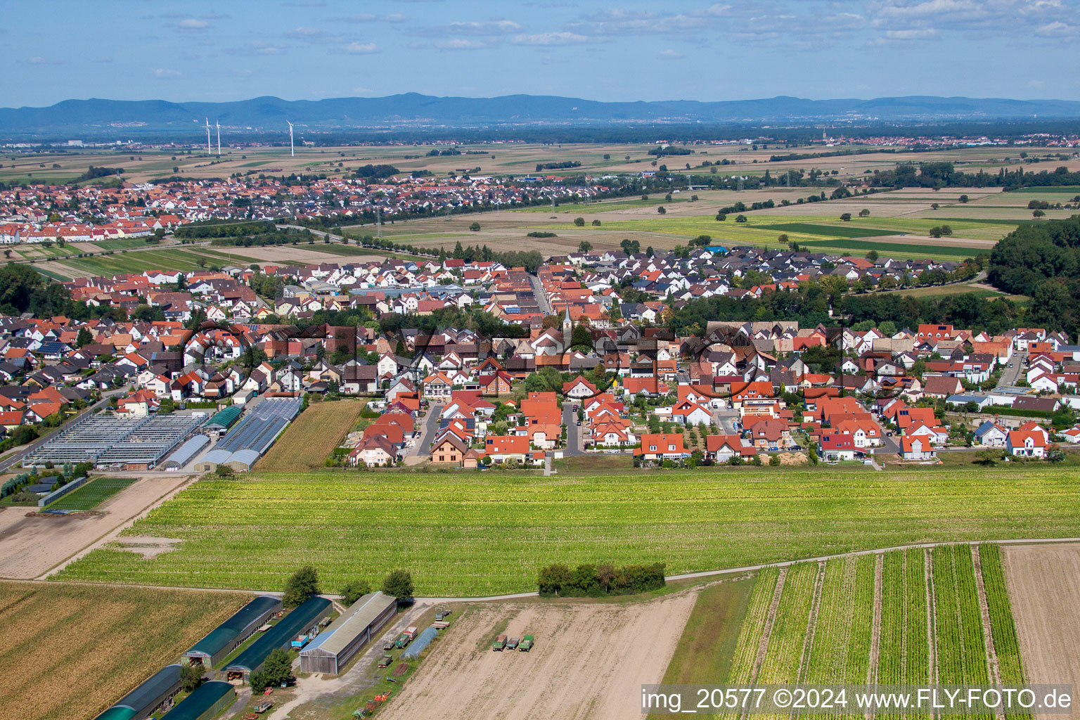 Enregistrement par drone de Kuhardt dans le département Rhénanie-Palatinat, Allemagne