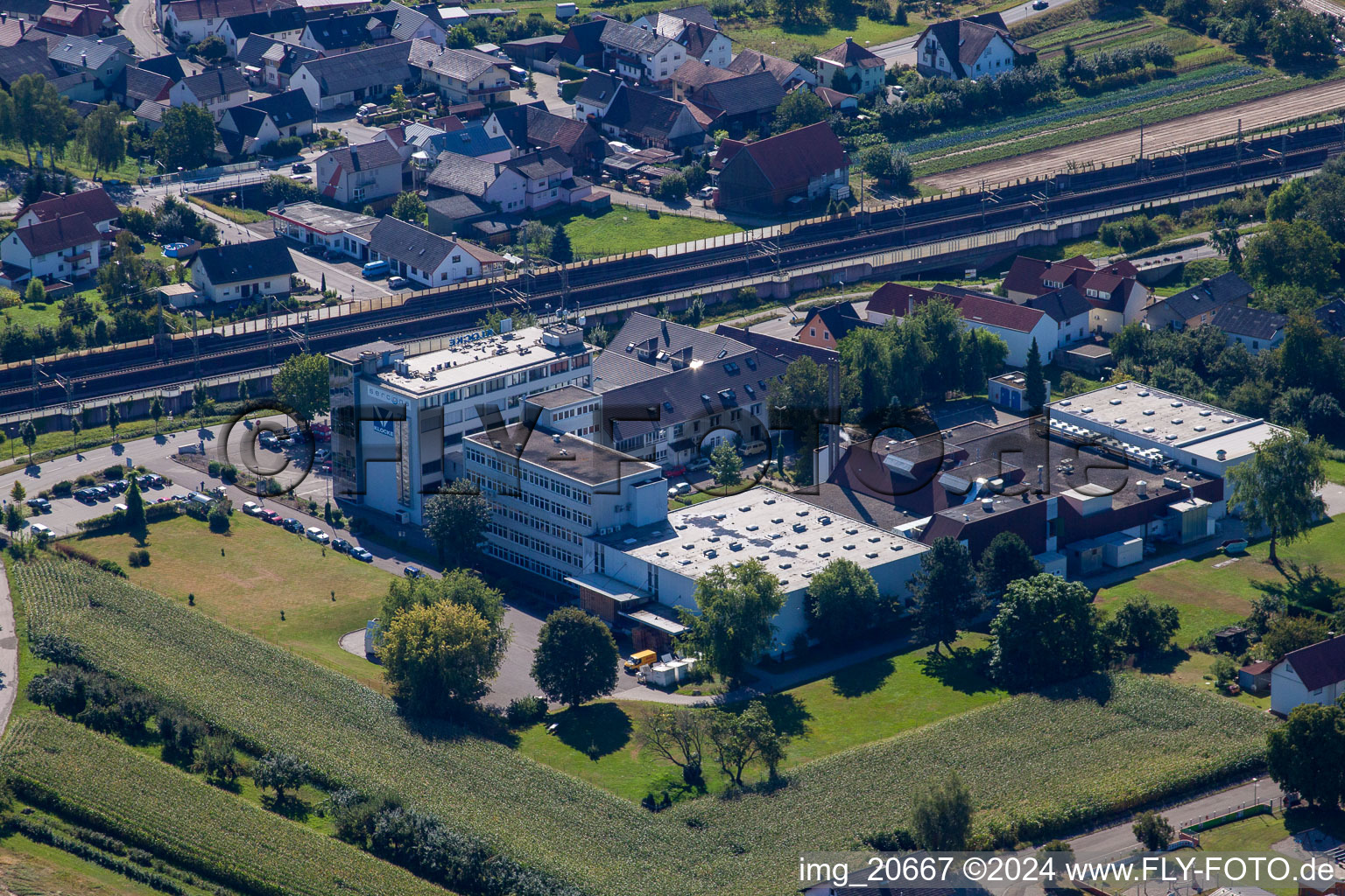 Vue aérienne de Klocke Pharma GmbH à le quartier Urloffen in Appenweier dans le département Bade-Wurtemberg, Allemagne