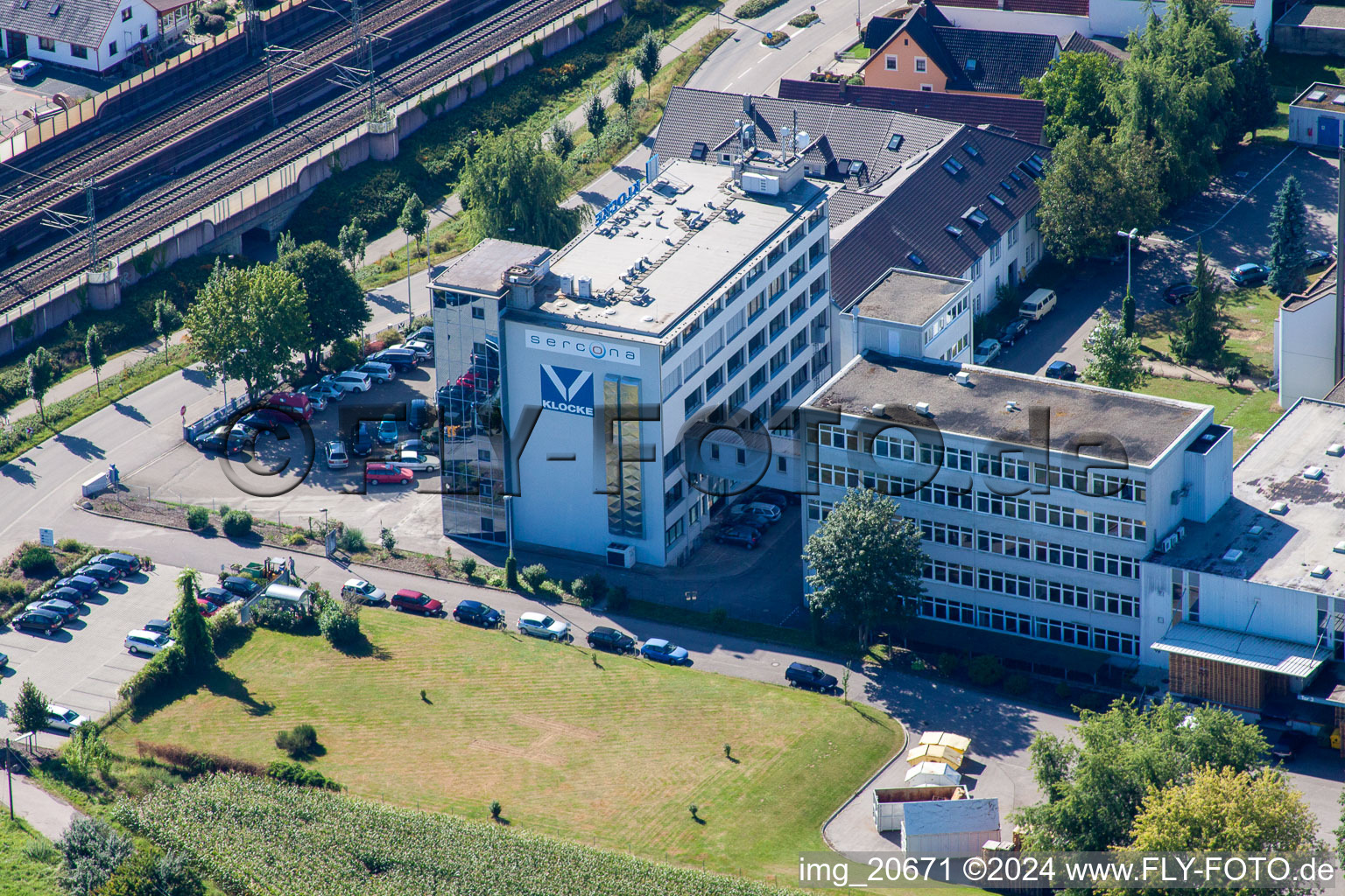 Vue aérienne de Klocke Pharma GmbH à le quartier Urloffen in Appenweier dans le département Bade-Wurtemberg, Allemagne