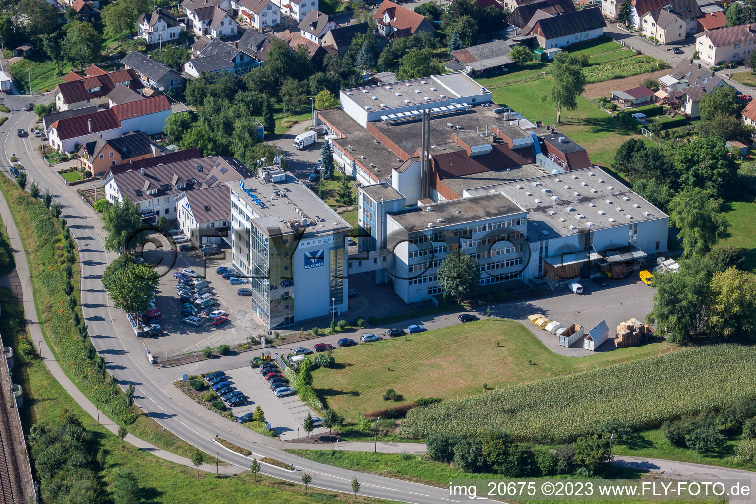 Vue aérienne de Locaux de l'usine du producteur chimique Klocke Pharma-Service à le quartier Urloffen in Appenweier dans le département Bade-Wurtemberg, Allemagne