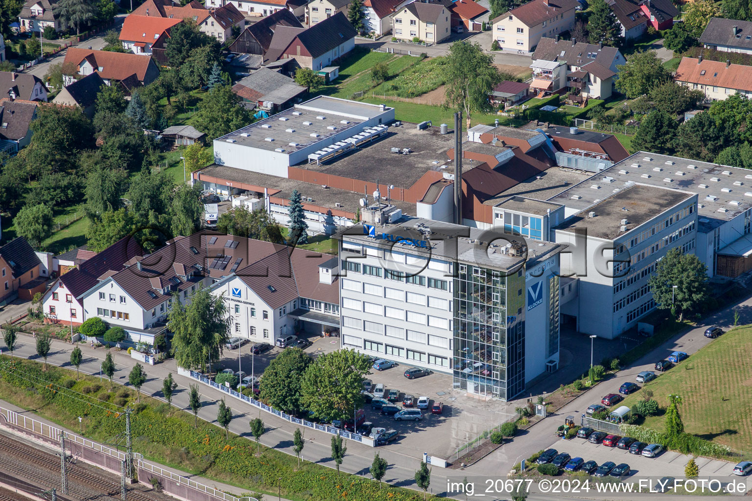 Vue oblique de Klocke Pharma GmbH à le quartier Urloffen in Appenweier dans le département Bade-Wurtemberg, Allemagne