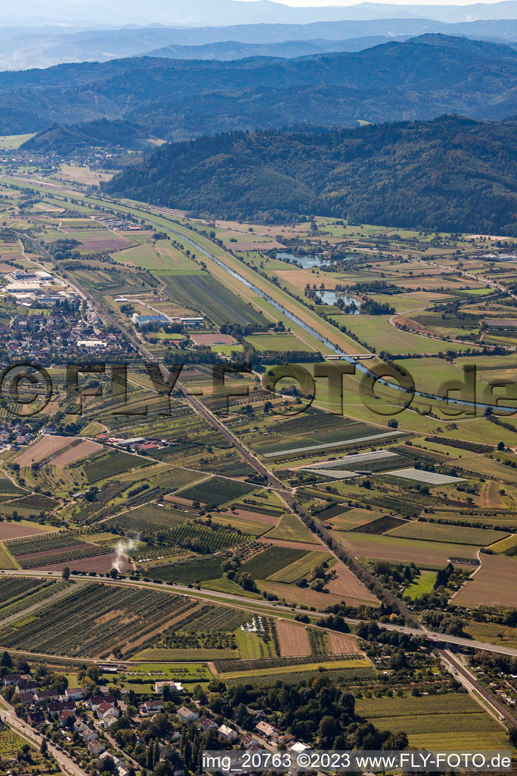 Photographie aérienne de Kinzigtal à Ortenberg dans le département Bade-Wurtemberg, Allemagne