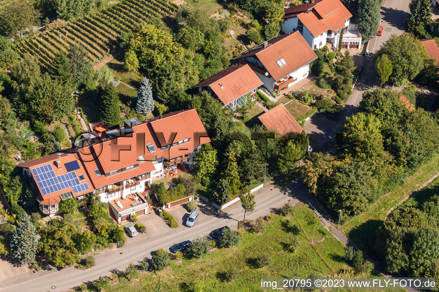 Quartier Fessenbach in Offenburg dans le département Bade-Wurtemberg, Allemagne du point de vue du drone