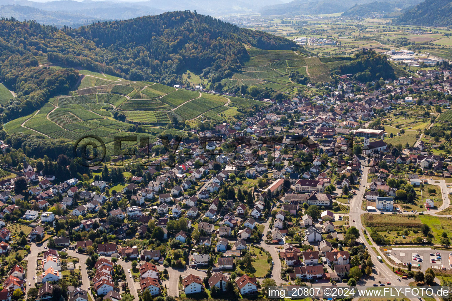 Vue oblique de Ortenberg dans le département Bade-Wurtemberg, Allemagne