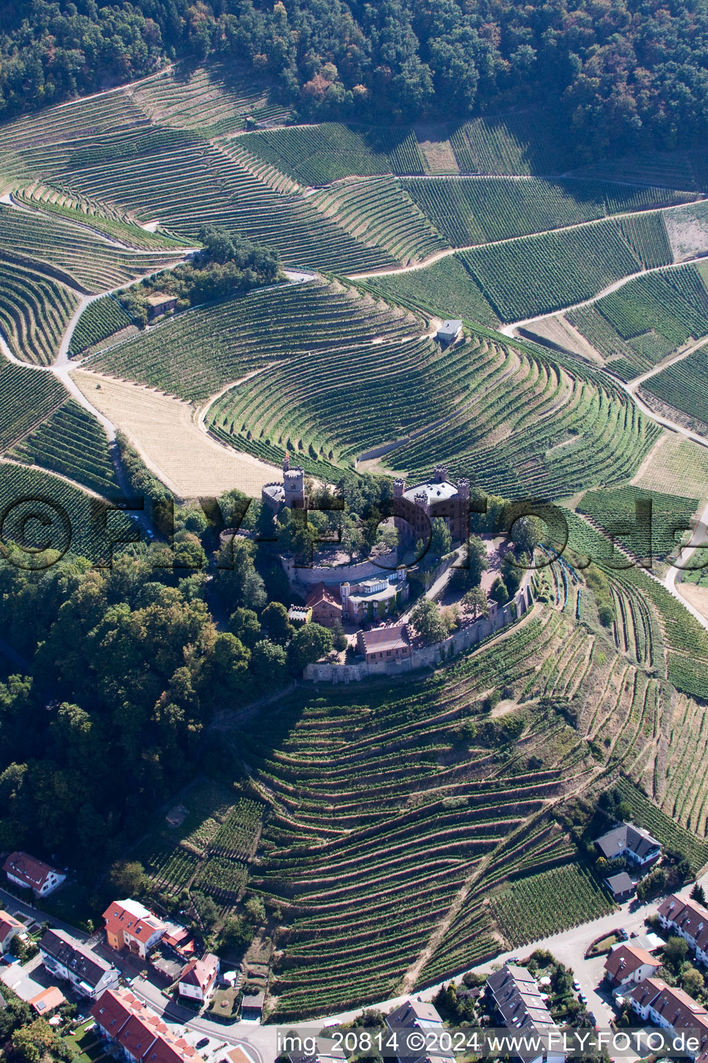 Vue aérienne de Château de l'Auberge de Jeunesse Ortenberg à Ortenberg dans le département Bade-Wurtemberg, Allemagne