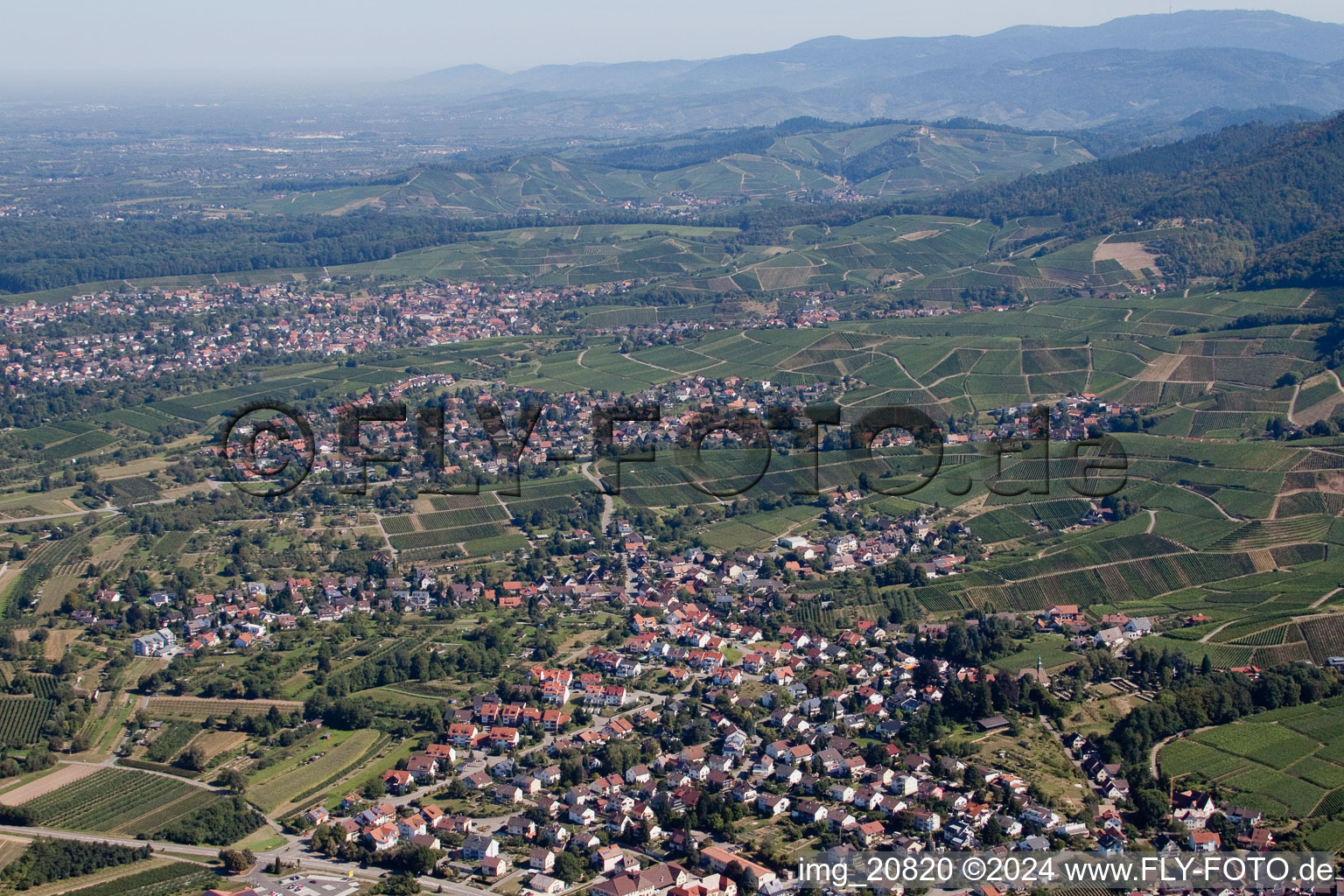 Vue aérienne de Käfersberg à Ortenberg dans le département Bade-Wurtemberg, Allemagne