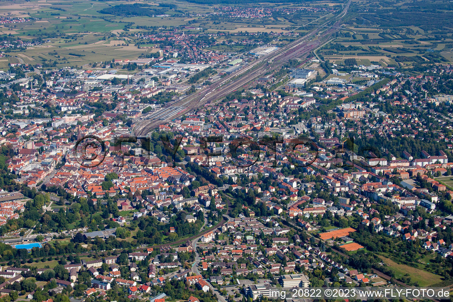 Vue aérienne de Du sud-est à Offenburg dans le département Bade-Wurtemberg, Allemagne