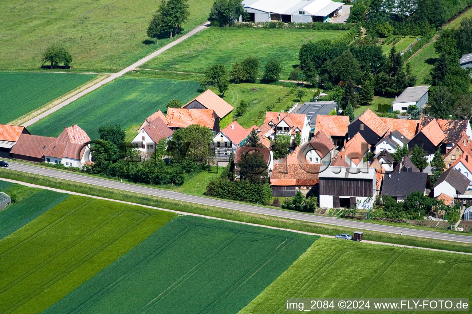 Vue aérienne de Champs agricoles et surfaces utilisables à le quartier Minderslachen in Kandel dans le département Rhénanie-Palatinat, Allemagne