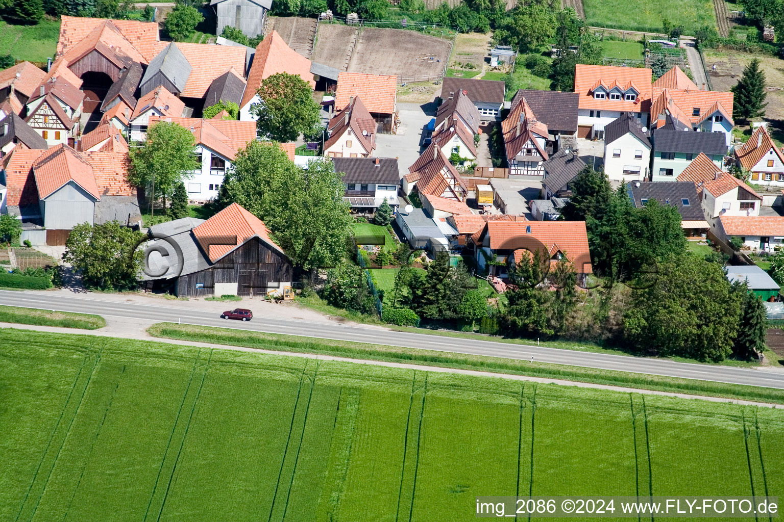 Vue d'oiseau de Quartier Minderslachen in Kandel dans le département Rhénanie-Palatinat, Allemagne