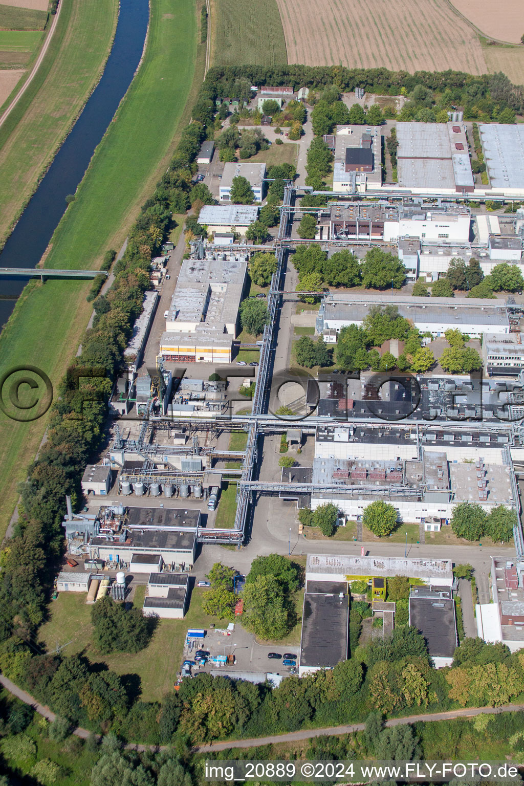 Vue aérienne de Zone industrielle à Willstätt dans le département Bade-Wurtemberg, Allemagne