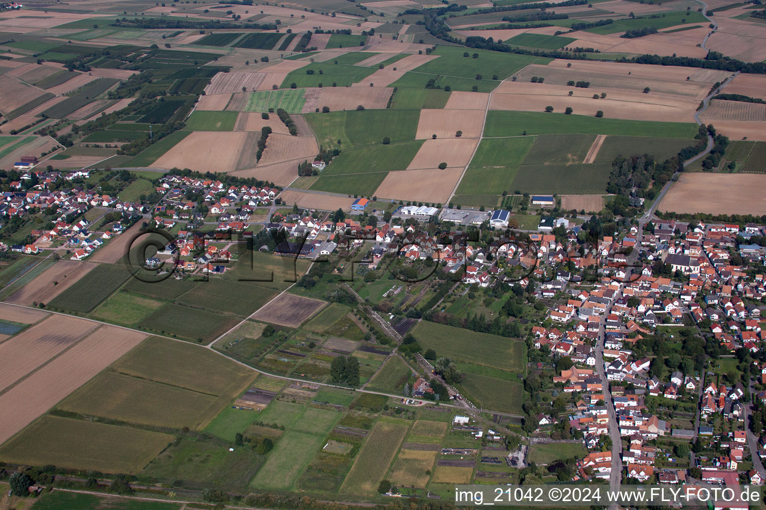 Steinfeld dans le département Rhénanie-Palatinat, Allemagne d'un drone