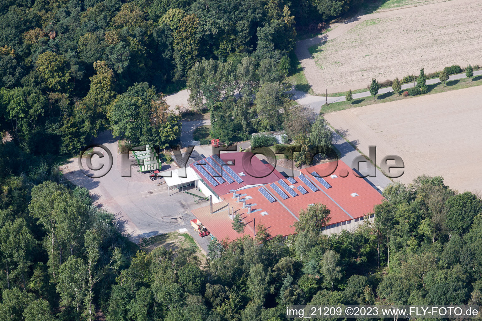 Vue aérienne de Steinicke Metz à le quartier Hayna in Herxheim bei Landau dans le département Rhénanie-Palatinat, Allemagne