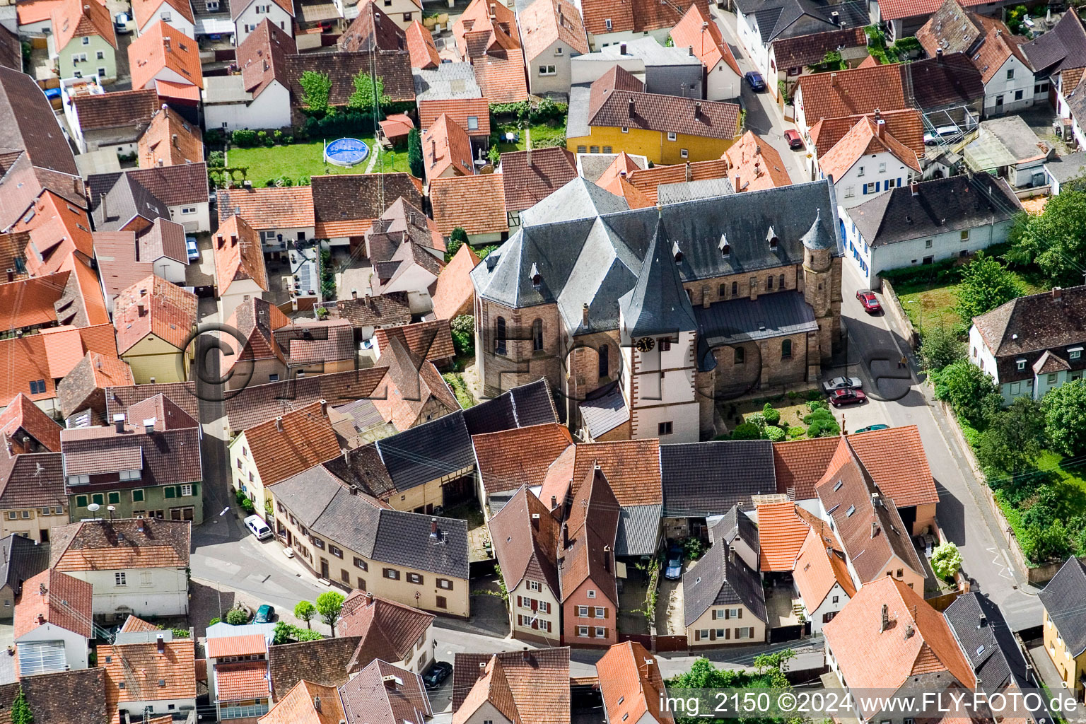 Photographie aérienne de Vue des rues et des maisons des quartiers résidentiels à le quartier Arzheim in Landau in der Pfalz dans le département Rhénanie-Palatinat, Allemagne