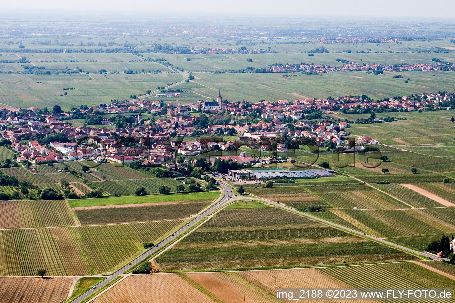 Vue oblique de Edesheim dans le département Rhénanie-Palatinat, Allemagne