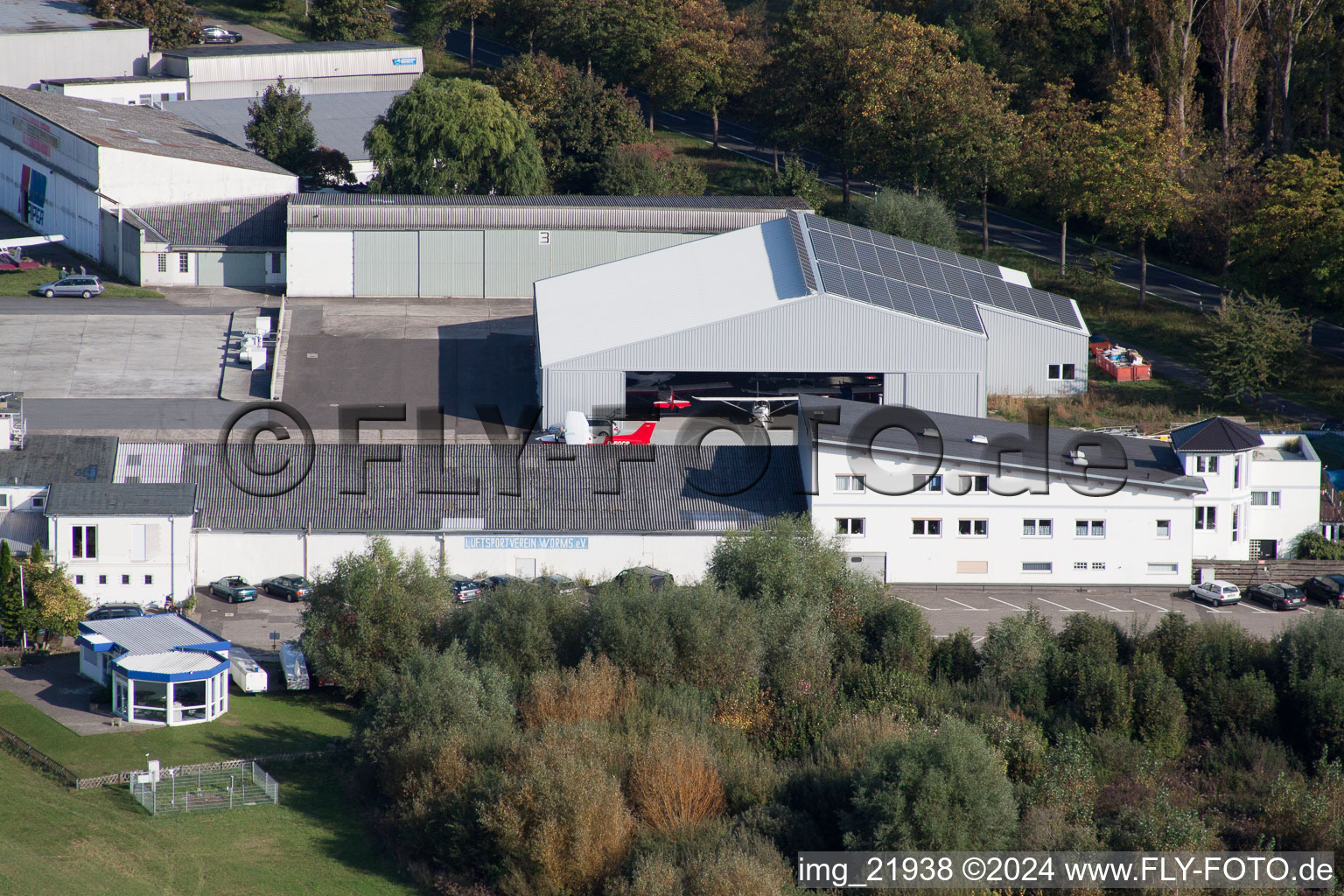 Vue aérienne de Aéroservice Worms à Worms dans le département Rhénanie-Palatinat, Allemagne