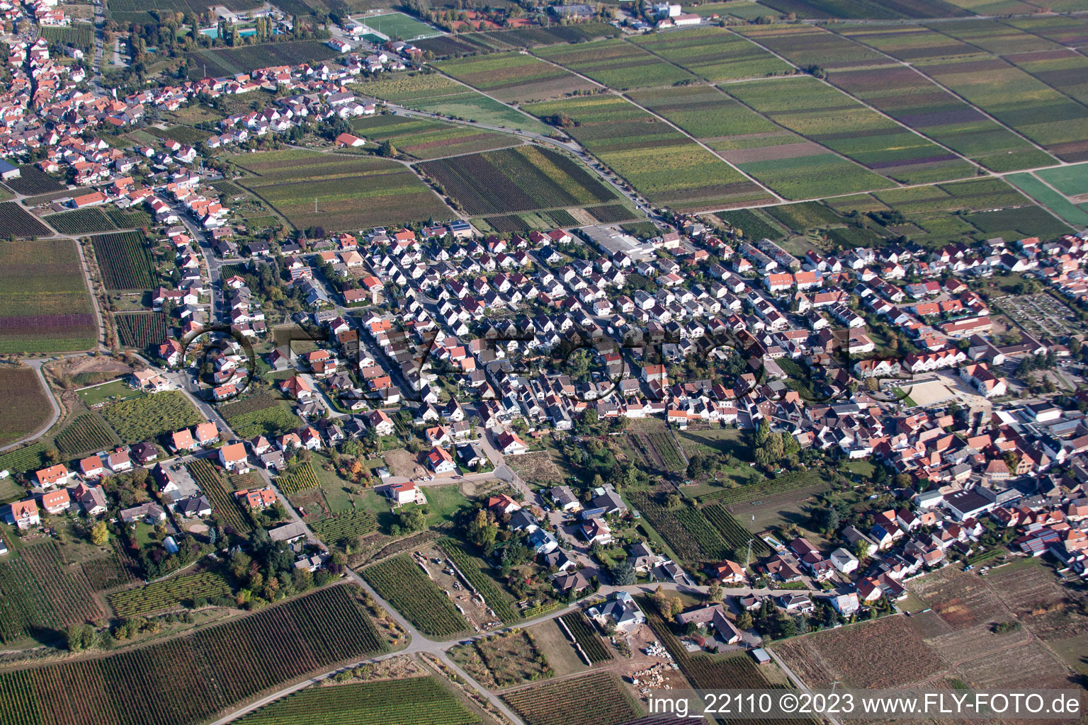 Quartier Diedesfeld in Neustadt an der Weinstraße dans le département Rhénanie-Palatinat, Allemagne vue d'en haut