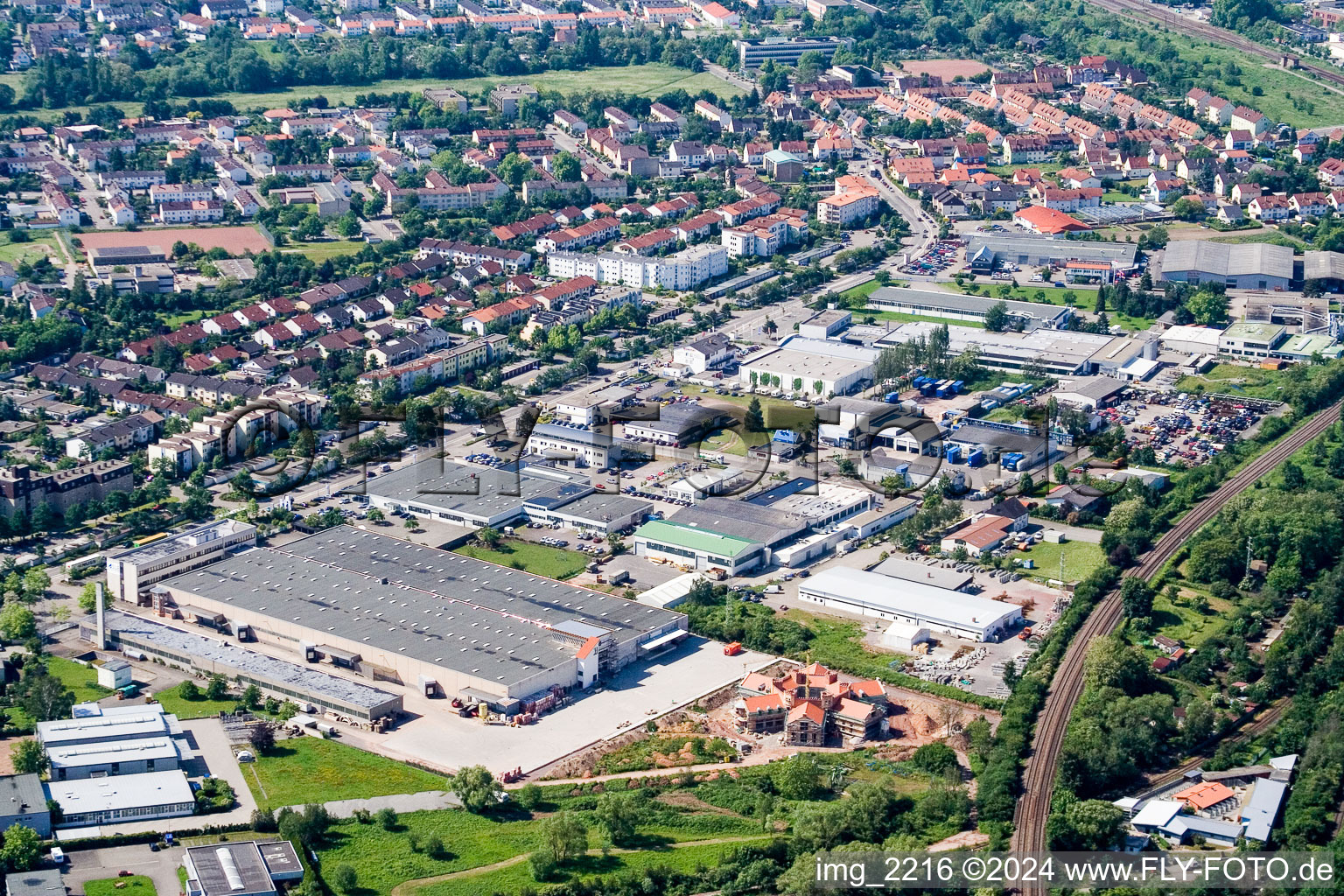 Vue aérienne de Zone commerciale N à Landau in der Pfalz dans le département Rhénanie-Palatinat, Allemagne