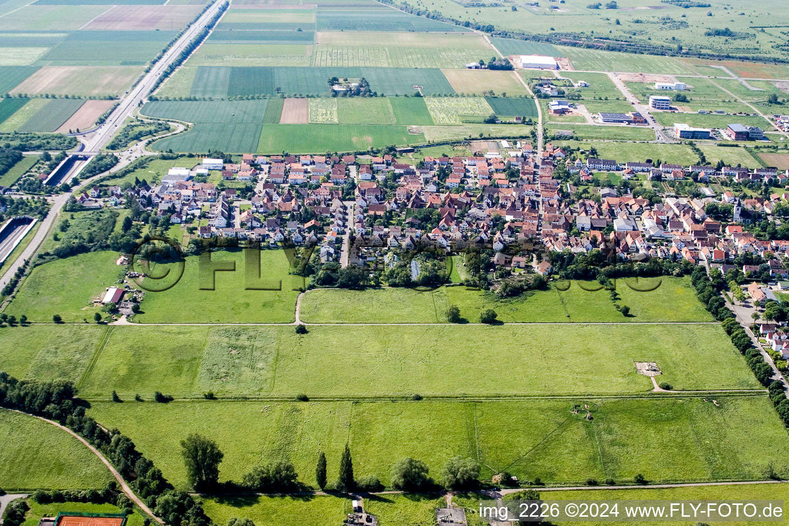 Quartier Dammheim in Landau in der Pfalz dans le département Rhénanie-Palatinat, Allemagne du point de vue du drone