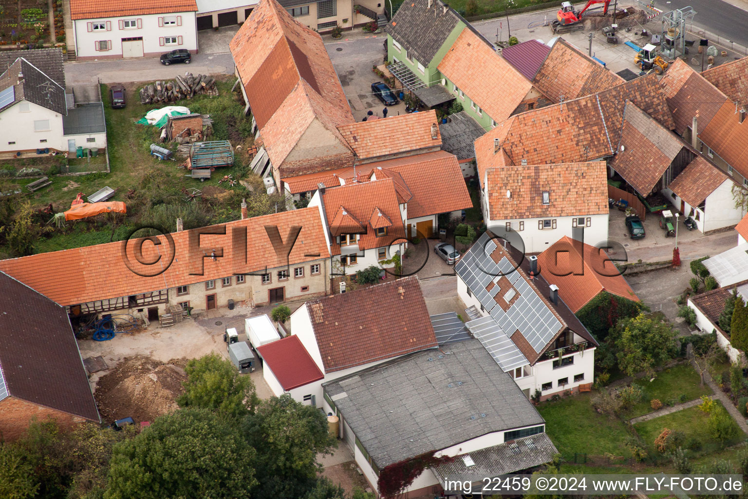 Vue aérienne de Domaine viticole de Gnägy à le quartier Rechtenbach in Schweigen-Rechtenbach dans le département Rhénanie-Palatinat, Allemagne