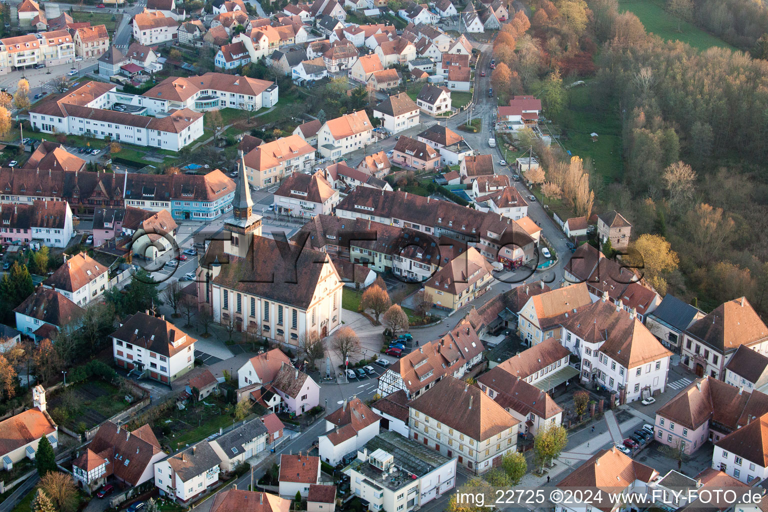 Lauterbourg dans le département Bas Rhin, France vue du ciel